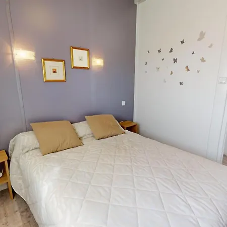 Auzance Mobil 80 Hotel